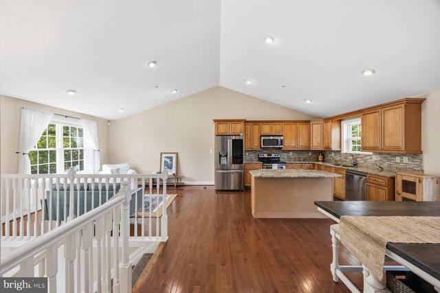 2261 PARK HILL AVE, Baltimore, MD 21211