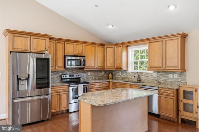 2261 PARK HILL AVE, Baltimore, MD 21211