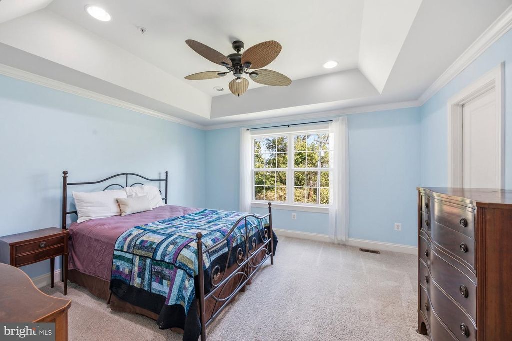 Image 15 of property listing at 2261 PARK HILL AVE, Baltimore, MD 21211