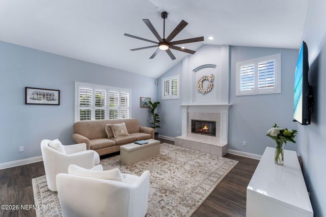 117 AZALEA POINT Drive S, Palm Valley, FL 32082
