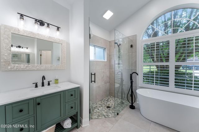 117 AZALEA POINT Drive S, Palm Valley, FL 32082