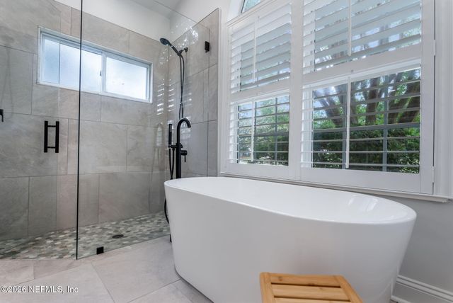 117 AZALEA POINT Drive S, Palm Valley, FL 32082