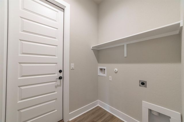 639 Magnolia LN, Cottonwood Shores, TX 78657