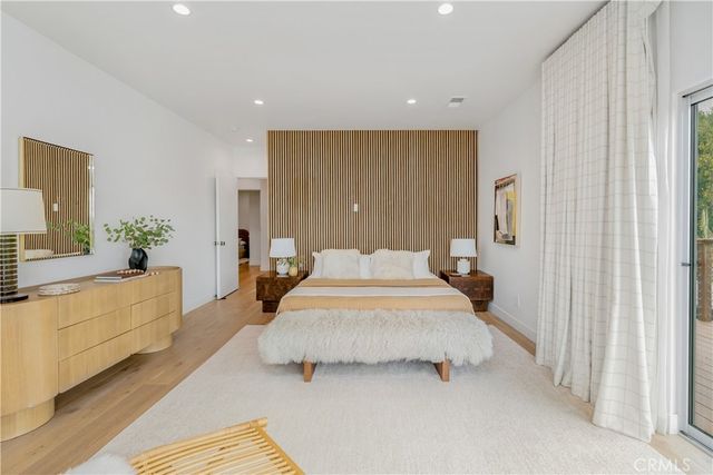 2240 Ewing Street, Los Angeles, CA 90039
