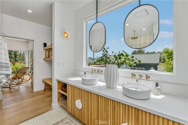 2240 Ewing Street, Los Angeles, CA 90039