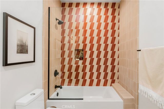 2240 Ewing Street, Los Angeles, CA 90039