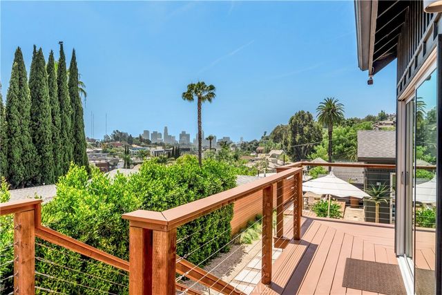 2240 Ewing Street, Los Angeles, CA 90039