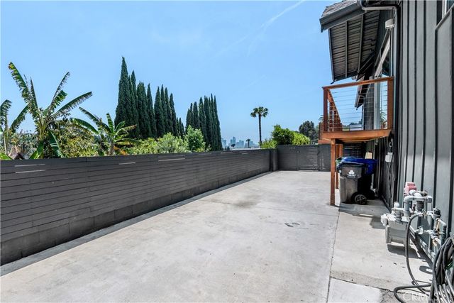 2240 Ewing Street, Los Angeles, CA 90039