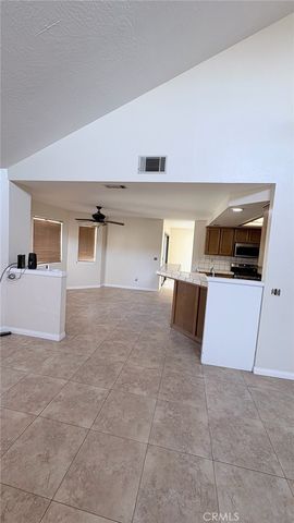 17735 Vista Point, Victorville, CA 92395