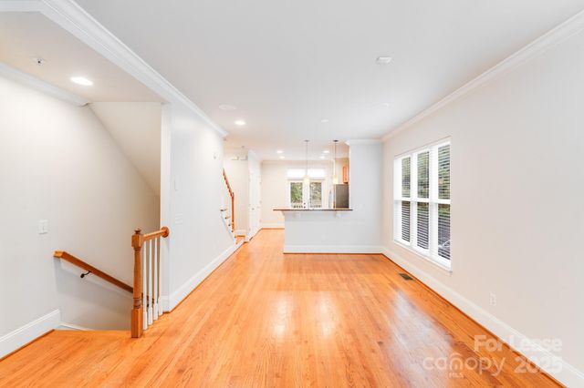 245 N Dotger Avenue G1, Charlotte, NC 28207