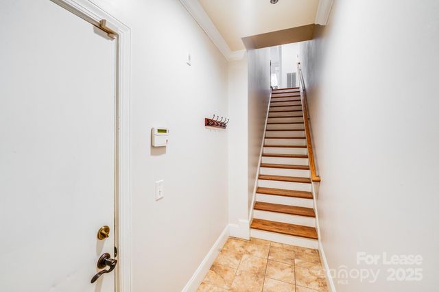 245 N Dotger Avenue G1, Charlotte, NC 28207