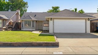 1216 Rolls Royce Ln, Modesto, CA 95351