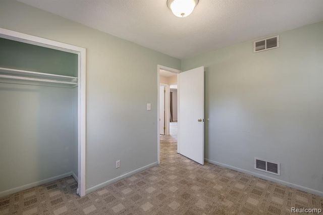 3118 Fernbarry Court, Waterford, MI 48328