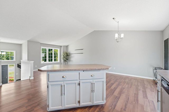 14290 183rd Avenue NW, Elk River, MN 55330
