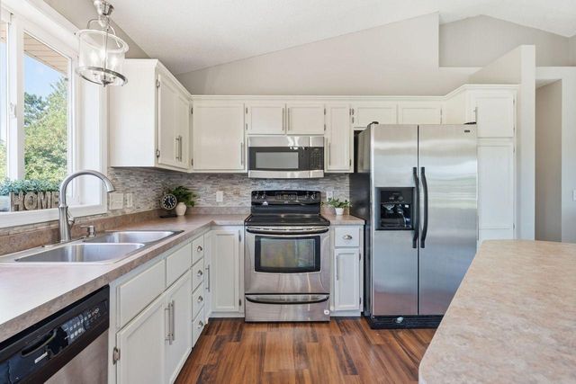 14290 183rd Avenue NW, Elk River, MN 55330