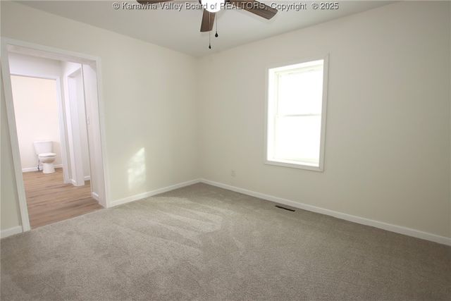 2308 Washington Avenue, St Albans, WV 25177