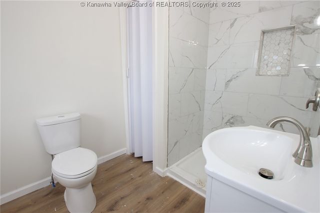 2308 Washington Avenue, St Albans, WV 25177