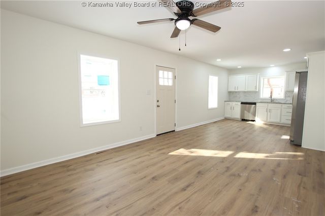 2308 Washington Avenue, St Albans, WV 25177