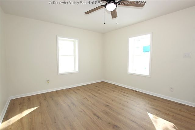 2308 Washington Avenue, St Albans, WV 25177