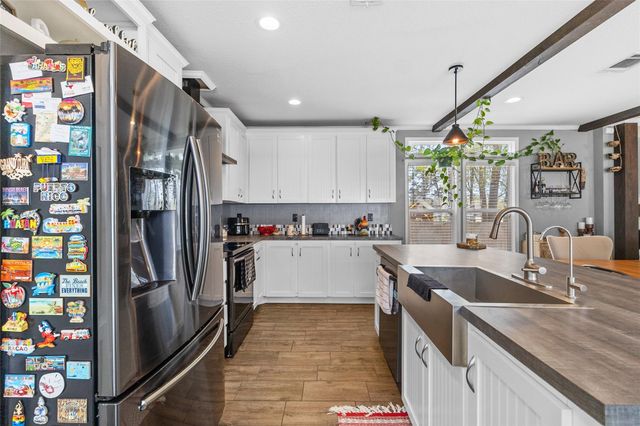 12602 Paradise View Court, Willis, TX 77318