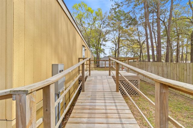 12602 Paradise View Court, Willis, TX 77318