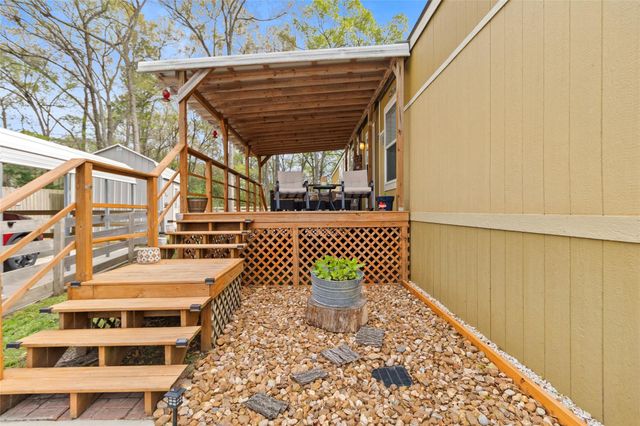 12602 Paradise View Court, Willis, TX 77318