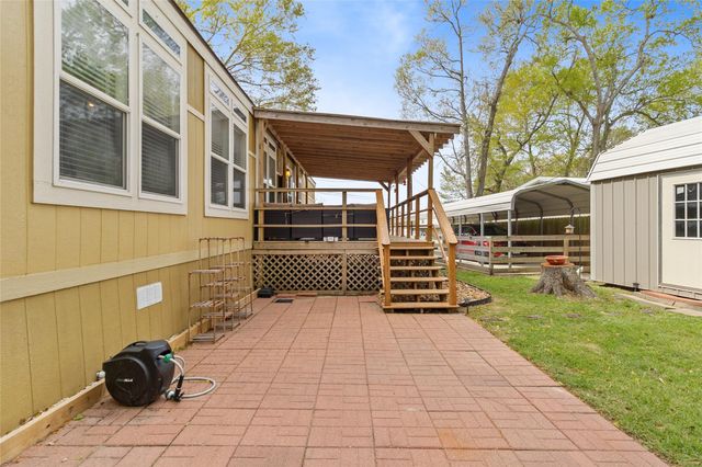 12602 Paradise View Court, Willis, TX 77318