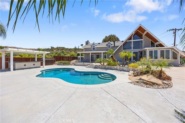 28101 Rawlings, Hemet, CA 92544