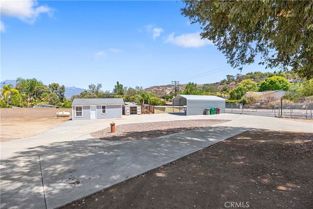 28101 Rawlings, Hemet, CA 92544