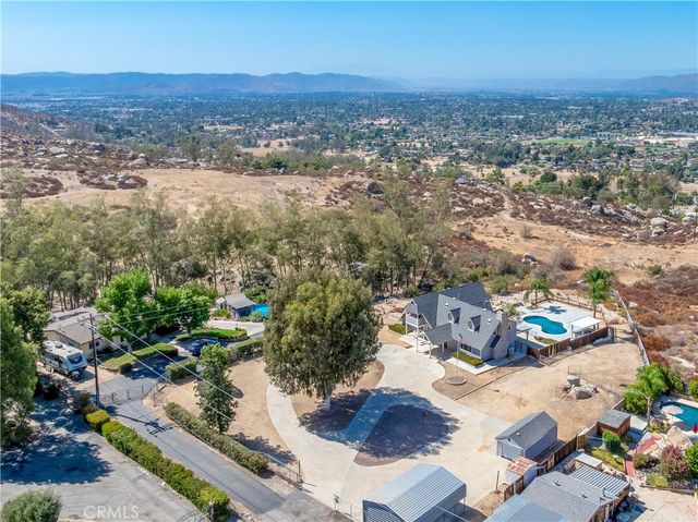 28101 Rawlings, Hemet, CA 92544