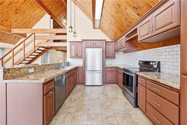 28101 Rawlings, Hemet, CA 92544