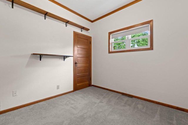 8417 200th AVENUE, Bristol, WI 53104