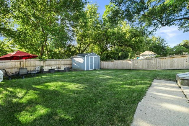 8417 200th AVENUE, Bristol, WI 53104