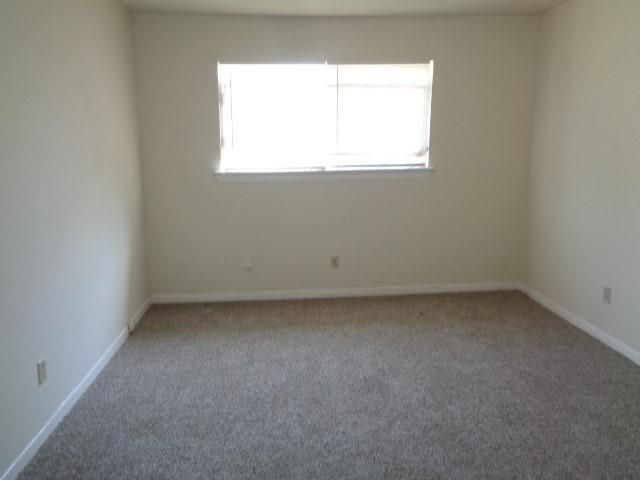 5504 Deep Forest, Houston, TX 77092