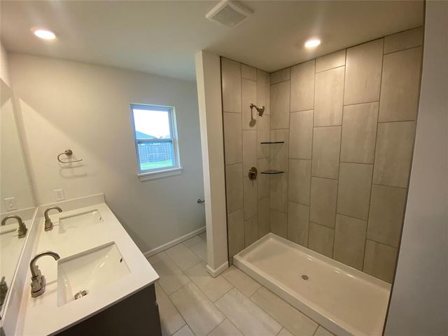 20649 Brush Creek Boulevard, Harrah, OK 73045