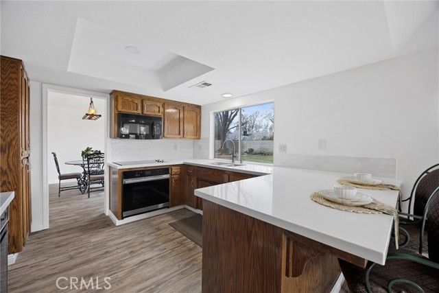 601 Las Arenas Court, Bakersfield, CA 93314