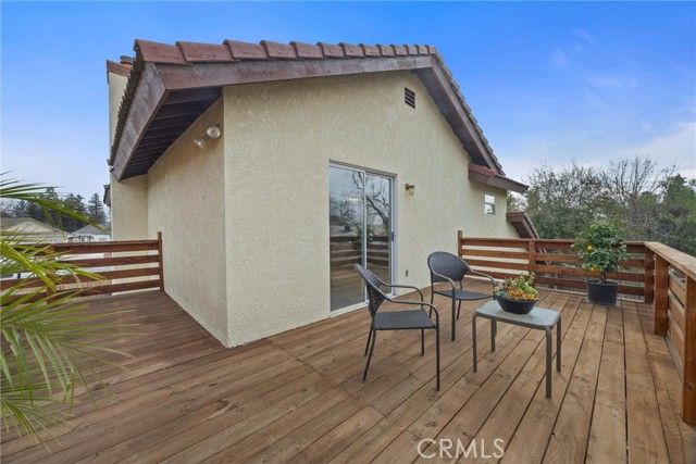 601 Las Arenas Court, Bakersfield, CA 93314