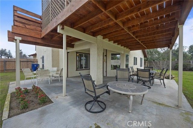 601 Las Arenas Court, Bakersfield, CA 93314