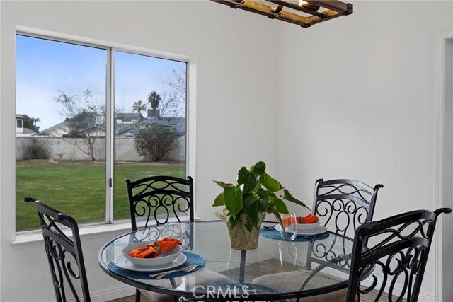 601 Las Arenas Court, Bakersfield, CA 93314