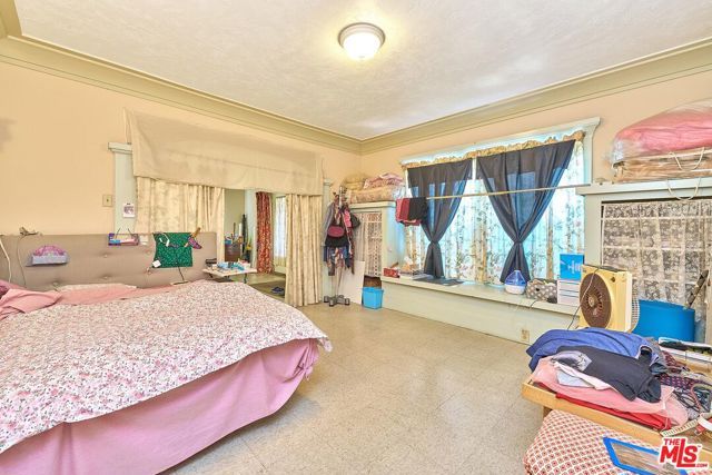 1522 Crenshaw Boulevard, Los Angeles, CA 90019
