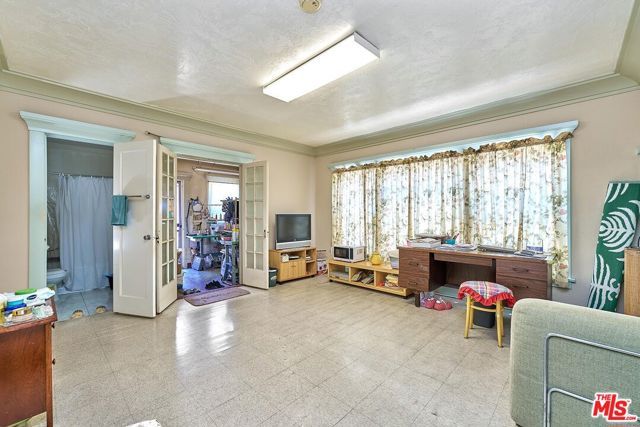 1522 Crenshaw Boulevard, Los Angeles, CA 90019