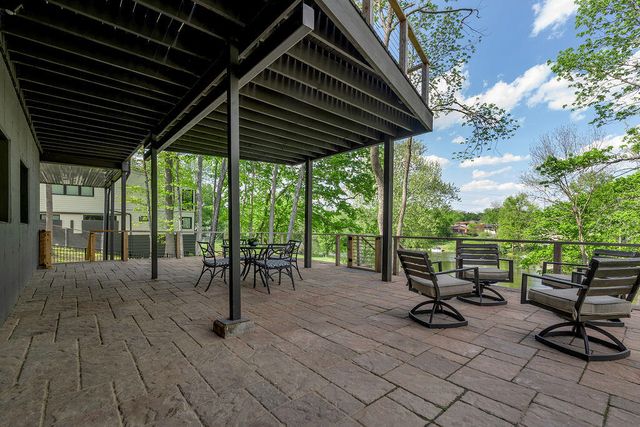 2005 Lakeside Drive, Lexington, KY 40502