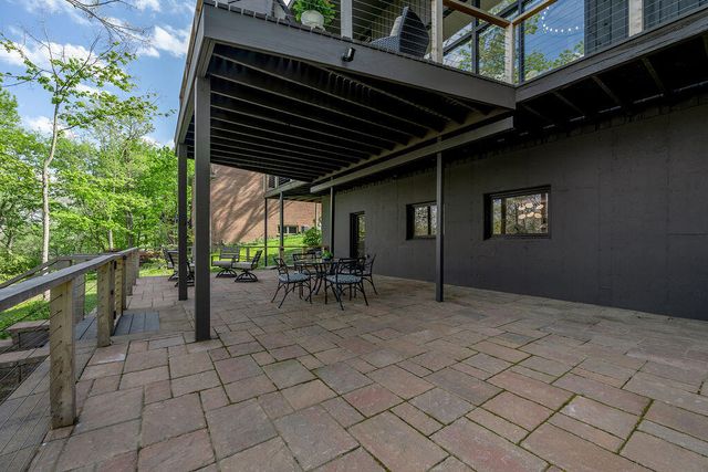 2005 Lakeside Drive, Lexington, KY 40502