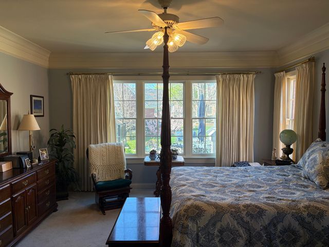 106 Hidden Pt, Hendersonville, TN 37075