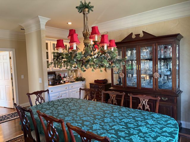 106 Hidden Pt, Hendersonville, TN 37075