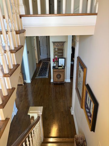 106 Hidden Pt, Hendersonville, TN 37075