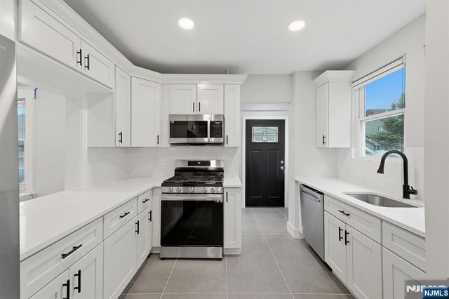 187 Cypress Avenue, Bogota, NJ 07603