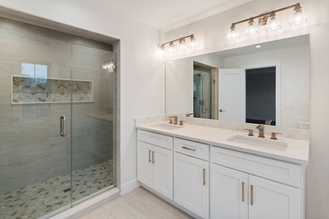 12 Walnut Ridge Court, Stamford, CT 06904