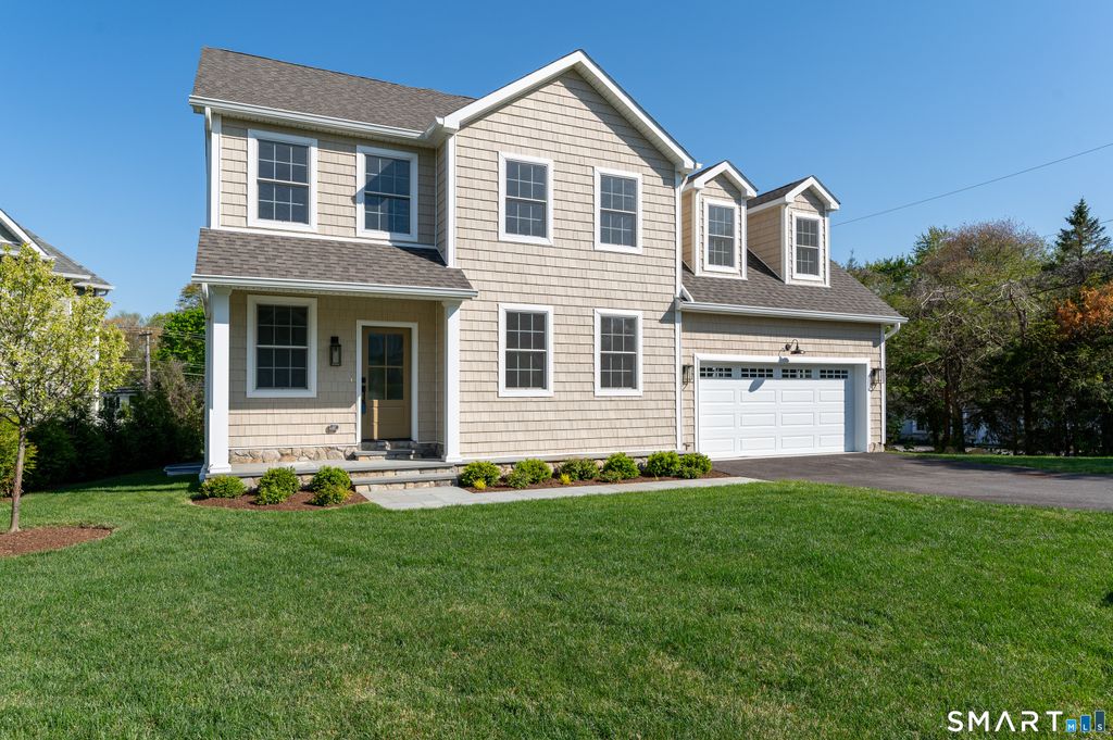 12 Walnut Ridge Court, Stamford, CT 06904