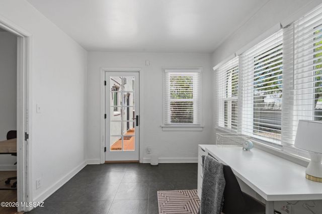 2622 E 6th Street, Tucson, AZ 85716